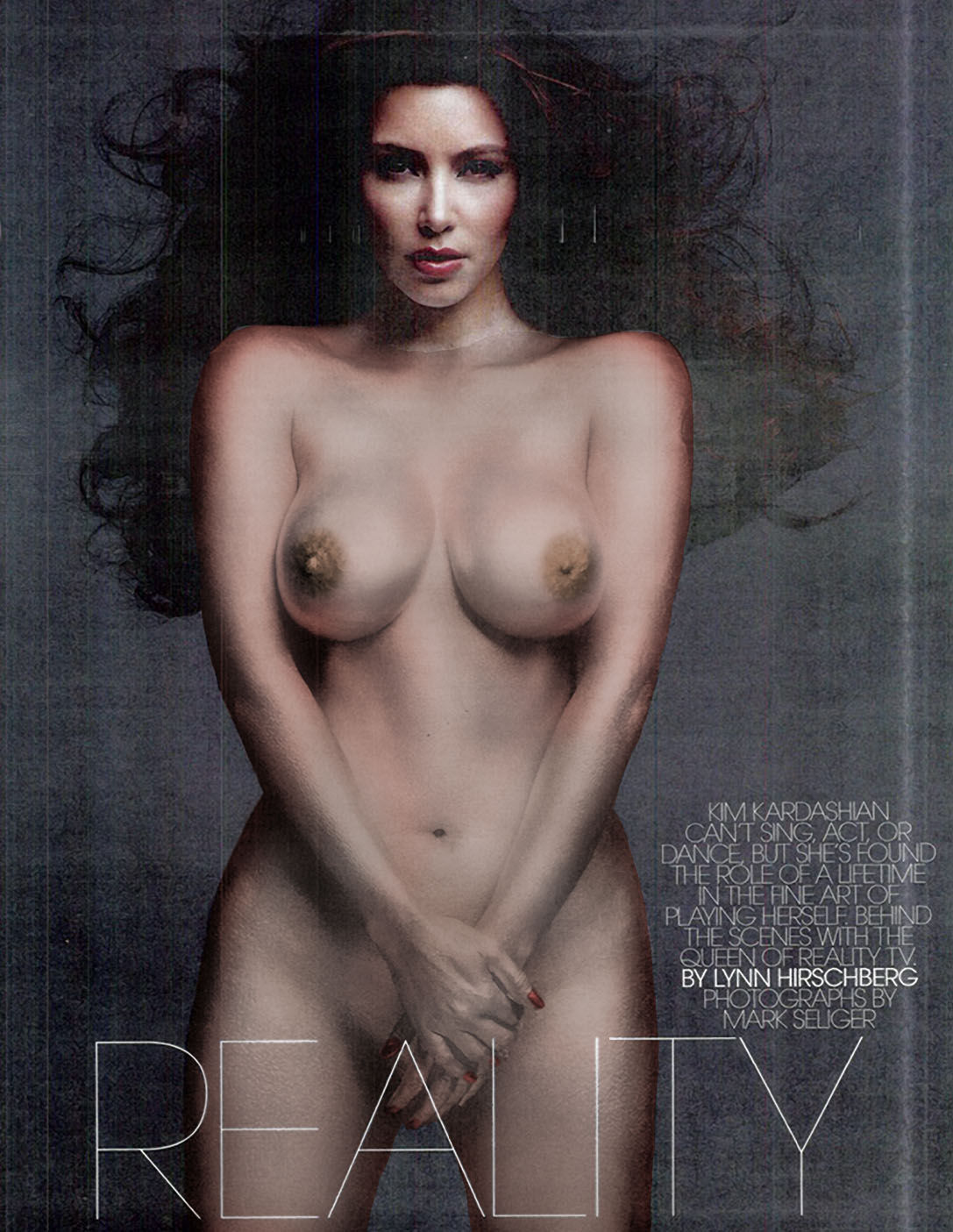 Kim Kardashian exposes naked body 692845 18